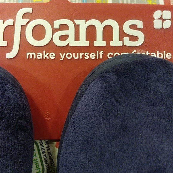 Dearfoams 5-6 Soft Slippers - Picture 12 of 12